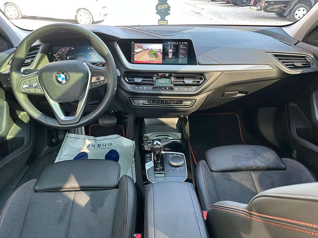 BMW 1시리즈 1시리즈 (F40) 118d 스포츠 이미지 9