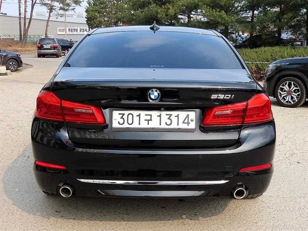 BMW 5시리즈 5시리즈 (G30) 530i 럭셔리 플러스 이미지 4