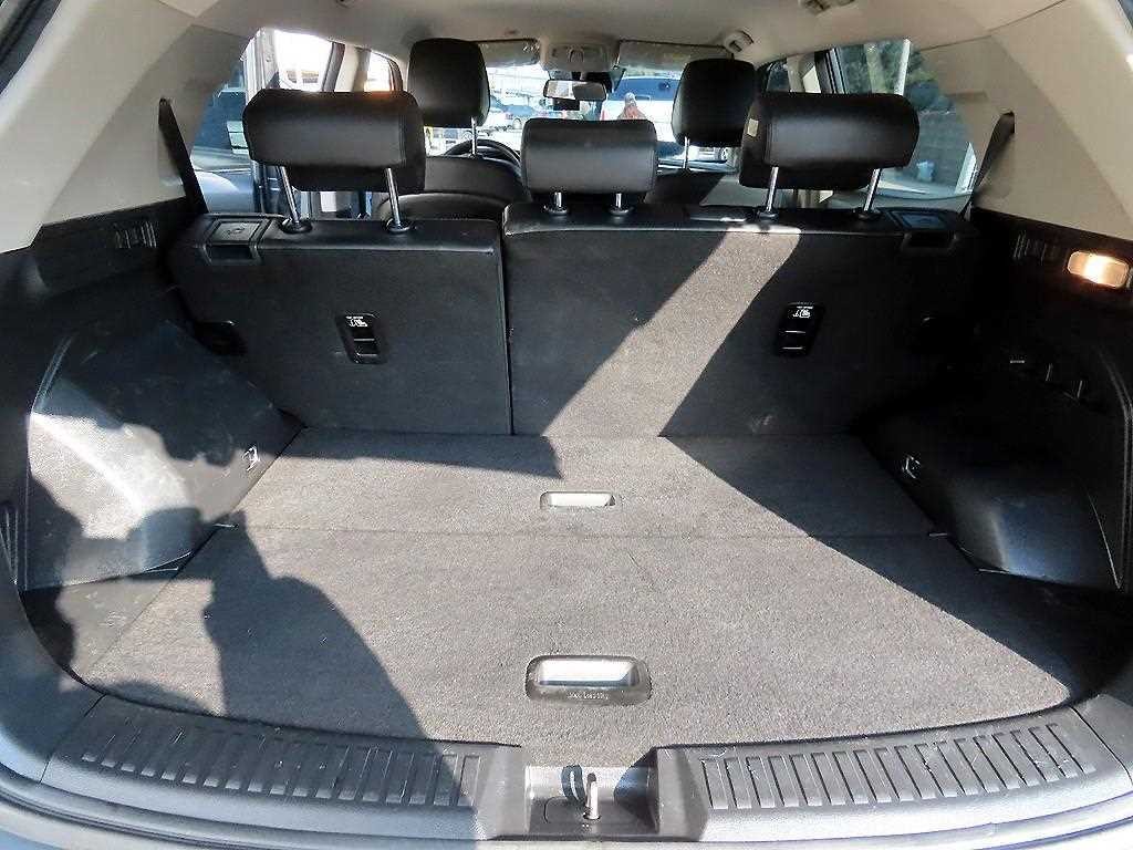 KG모빌리티(쌍용) 코란도 뷰티풀코란도 2WD 가솔린 1.5 C3 플러스 이미지 18
