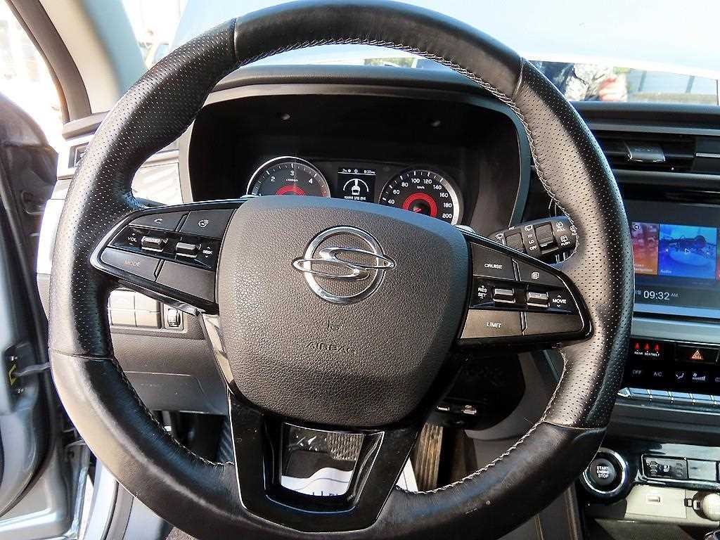 KG모빌리티(쌍용) 코란도 뷰티풀코란도 2WD 가솔린 1.5 C3 플러스 이미지 8