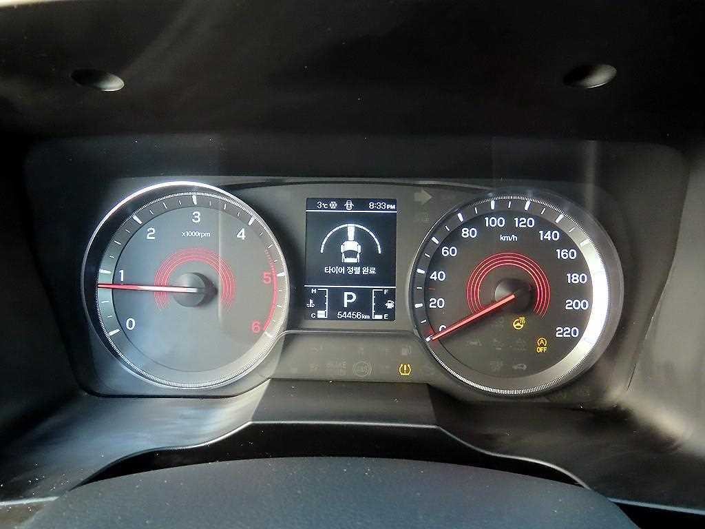 KG모빌리티(쌍용) 코란도 뷰티풀코란도 2WD 가솔린 1.5 C3 플러스 이미지 9