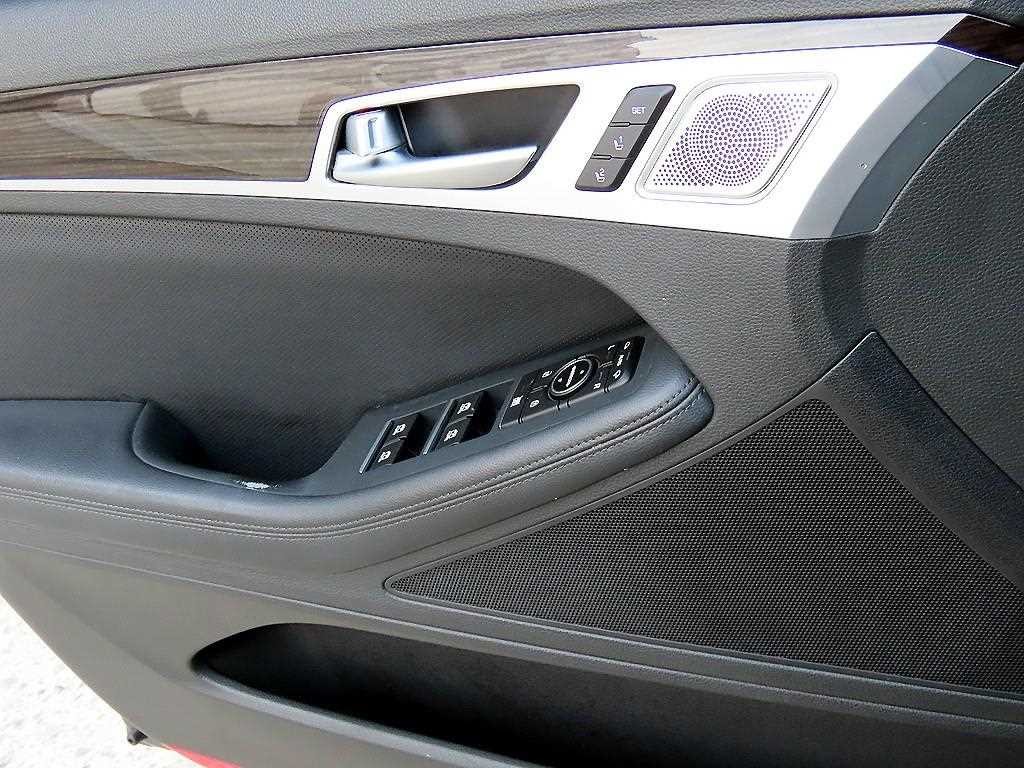 제네시스 G80 3.3 GDI AWD 프리미엄 럭셔리 이미지 12