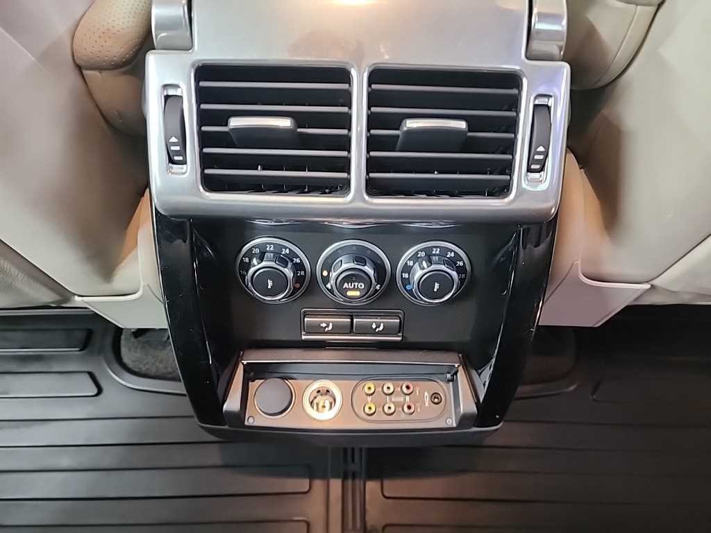 랜드로버 레인지로버 V8 5.0 SUPERCHARGED 이미지 13