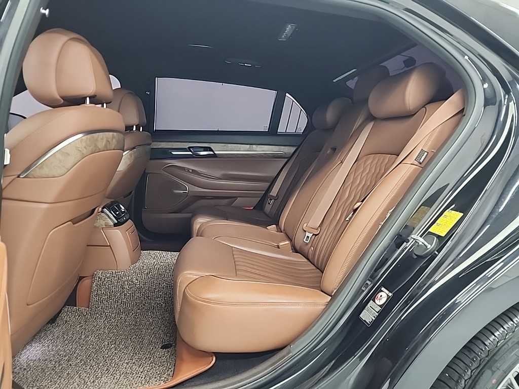 제네시스 G90 3.3 T AWD 프리미엄 럭셔리 이미지 12
