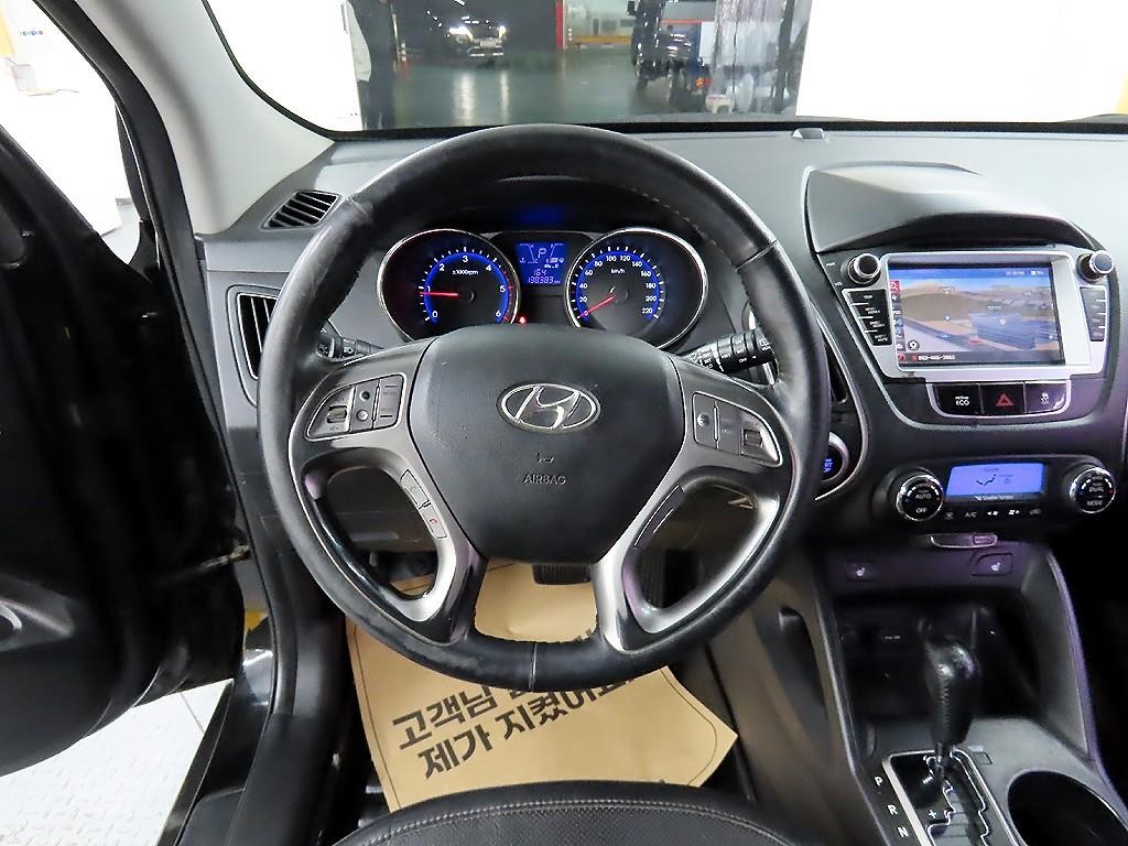 현대 투싼 투싼iX 2WD VGT LX20 럭셔리 이미지 9
