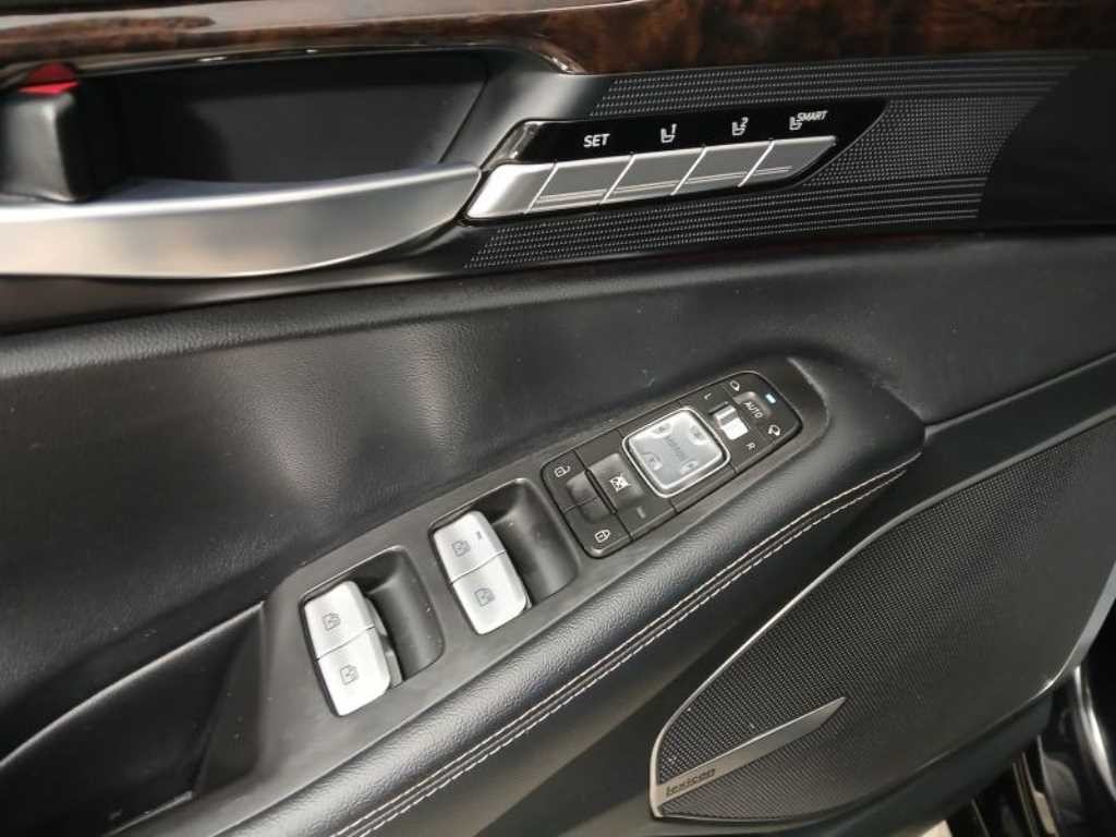 제네시스 G90 3.8 GDI AWD 프리미엄 럭셔리 이미지 10