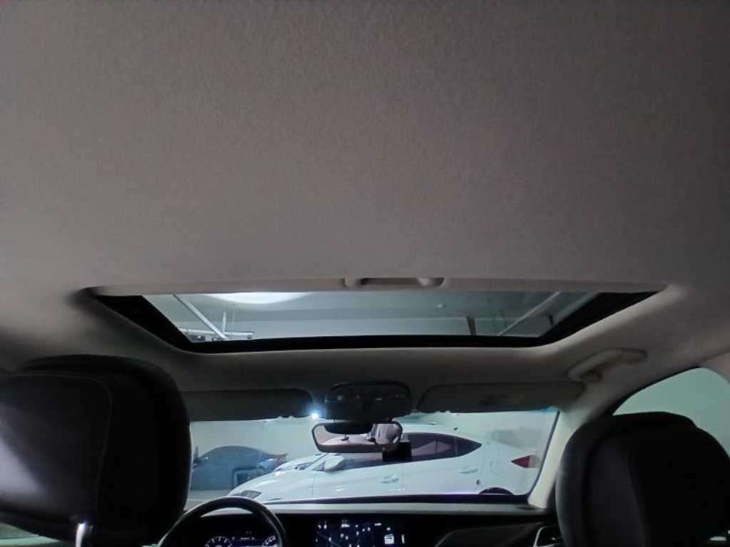 제네시스 G90 3.8 GDI AWD 프리미엄 럭셔리 이미지 15