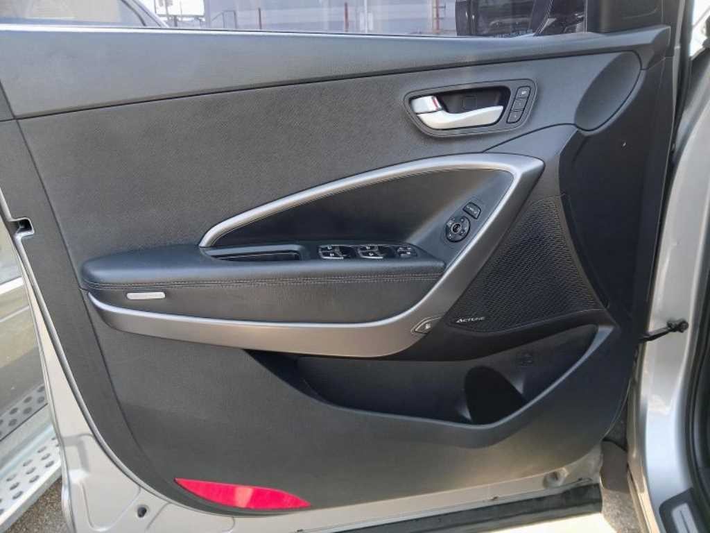 현대 맥스크루즈 R2.2 4WD 익스클루시브 스페셜 이미지 8