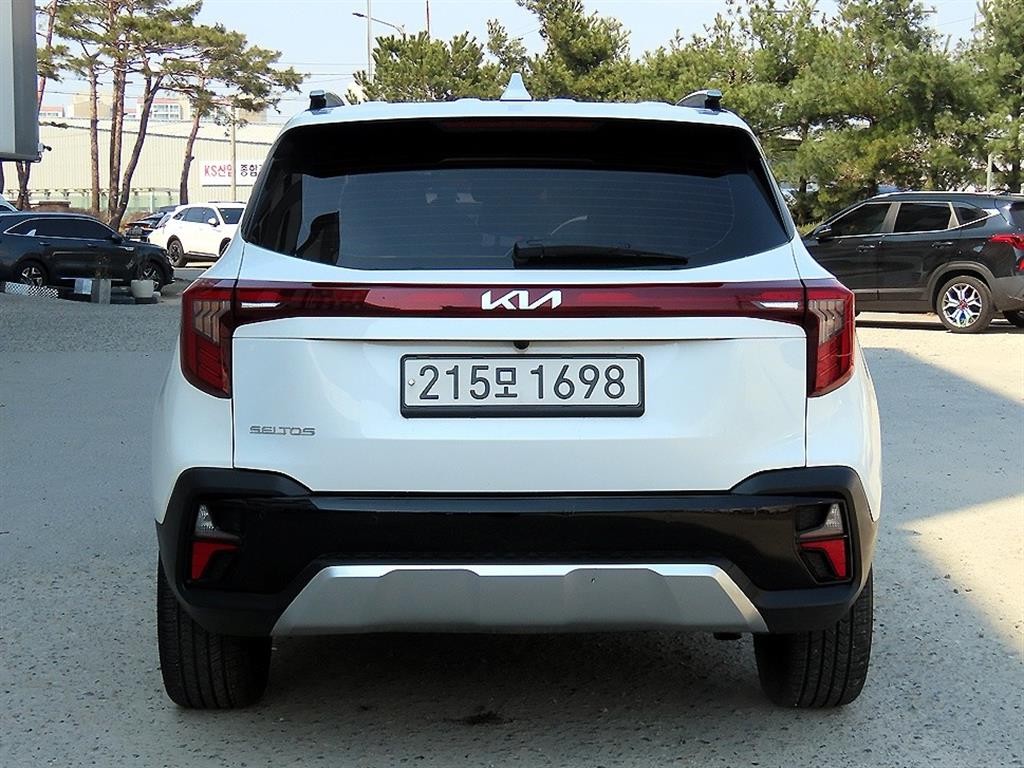 기아 셀토스 더 뉴 셀토스 가솔린 1.6 터보 2WD 시그니처 이미지 4