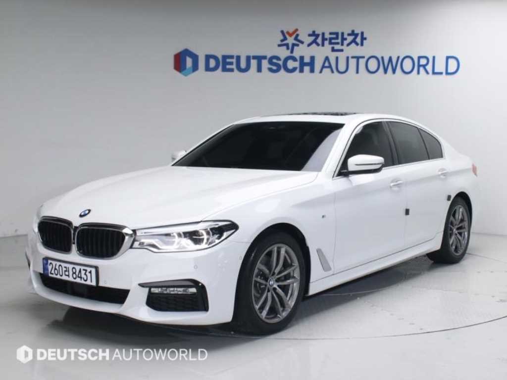 BMW 5시리즈 5시리즈 (G30) 520d xDrive M 스포츠 플러스 이미지 1