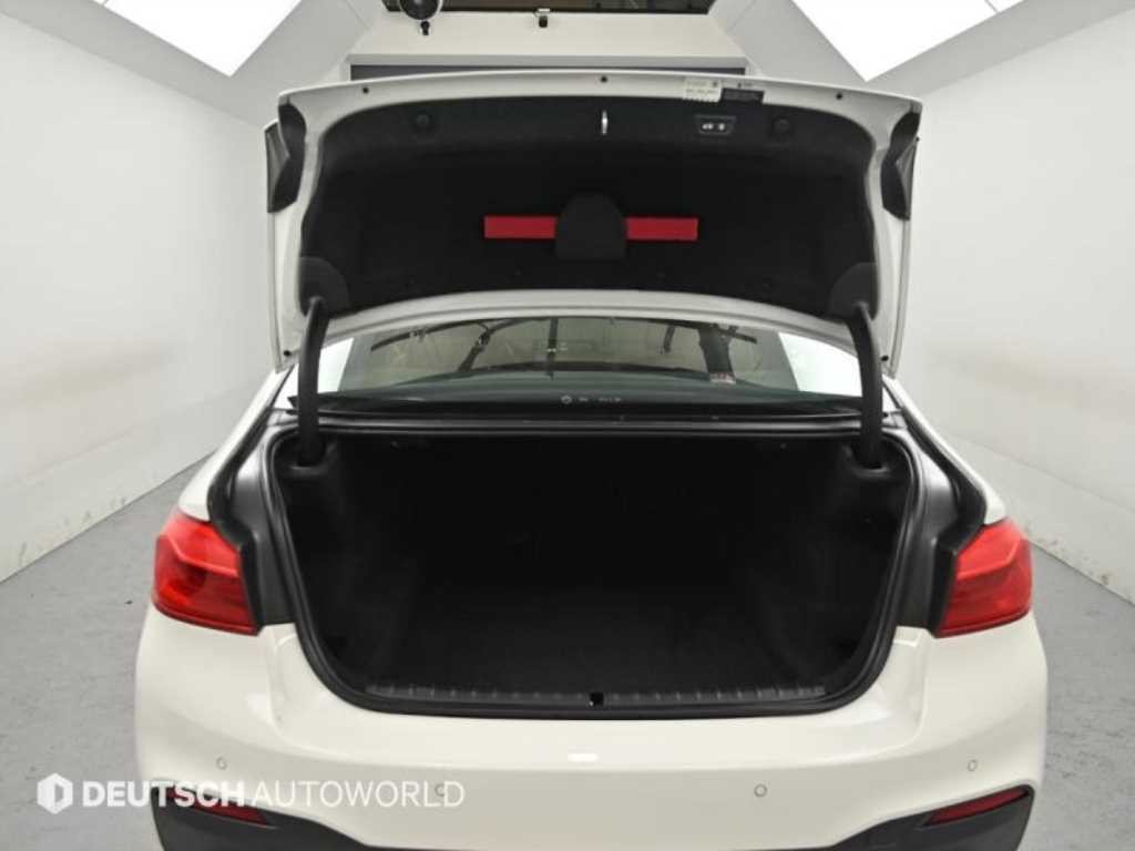 BMW 5시리즈 5시리즈 (G30) 520d xDrive M 스포츠 플러스 이미지 19