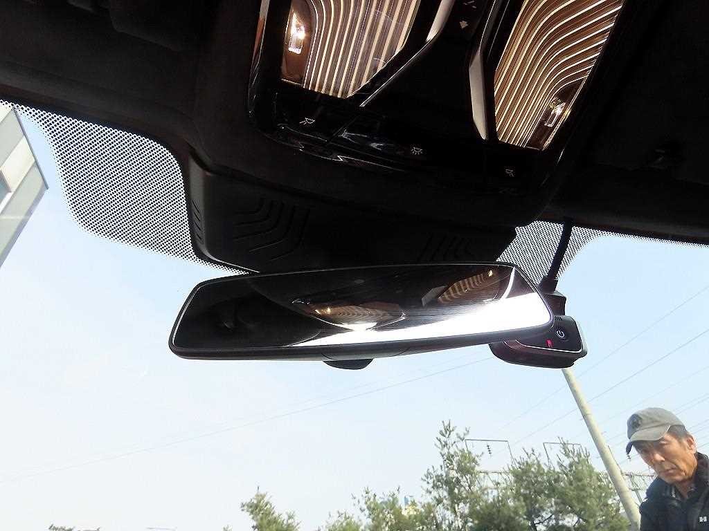 BMW 7시리즈 7시리즈 (G11) 740i 디자인 퓨어 엑설런스 이미지 15