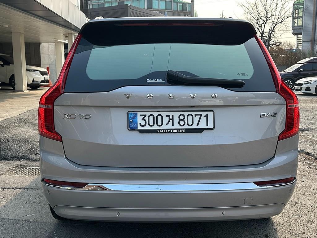 볼보 XC90 XC90 2세대 2.0 B6 AWD 얼티메이트 브라이트 이미지 4