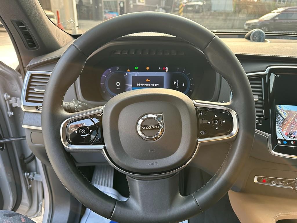 볼보 XC90 XC90 2세대 2.0 B6 AWD 얼티메이트 브라이트 이미지 7