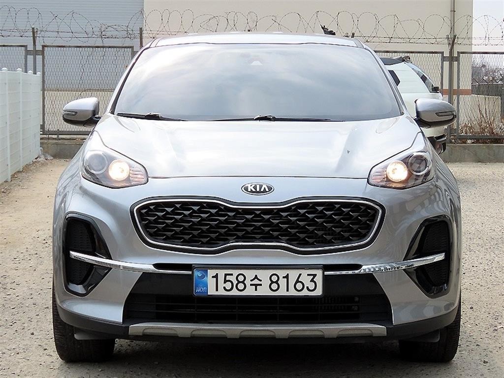 기아 스포티지 스포티지 더 볼드 1.6 디젤 2WD 럭셔리 이미지 1