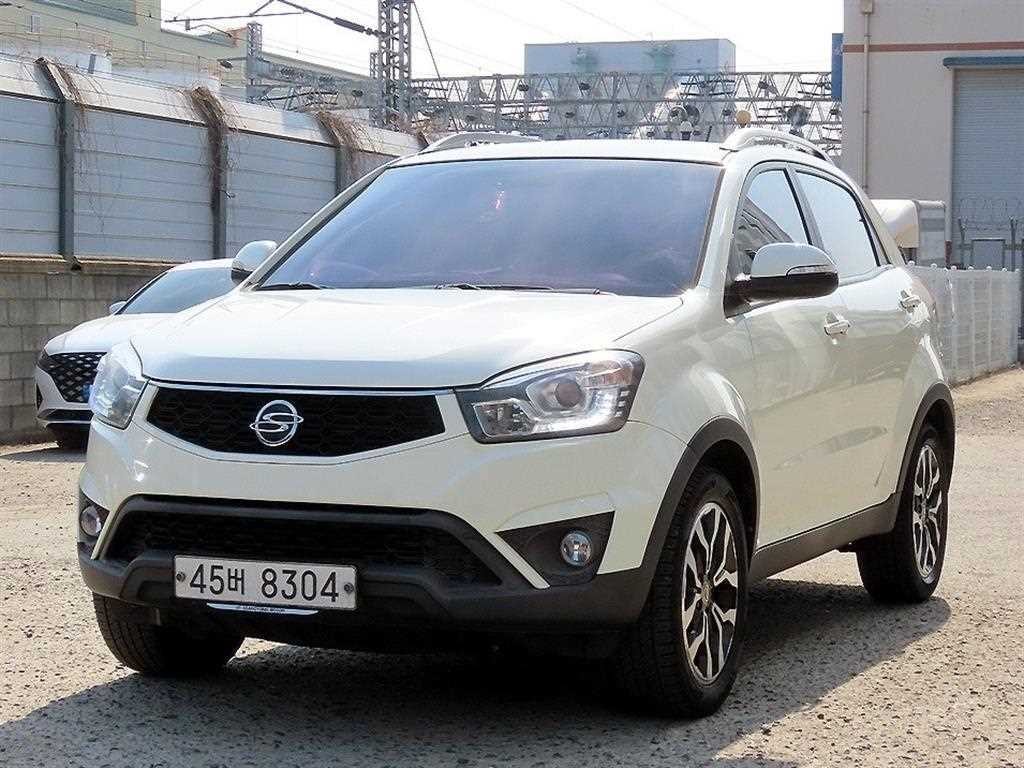 KG모빌리티(쌍용) 코란도 뉴코란도C 2WD 2.2 RX 고급형 이미지 2