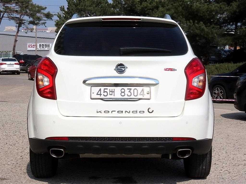 KG모빌리티(쌍용) 코란도 뉴코란도C 2WD 2.2 RX 고급형 이미지 4
