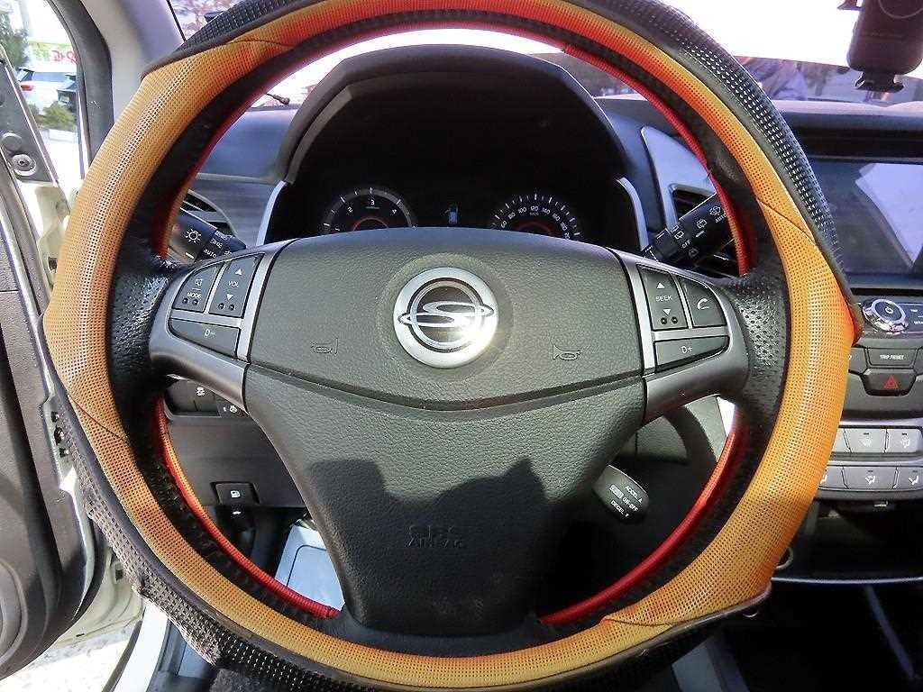 KG모빌리티(쌍용) 코란도 뉴코란도C 2WD 2.2 RX 고급형 이미지 8