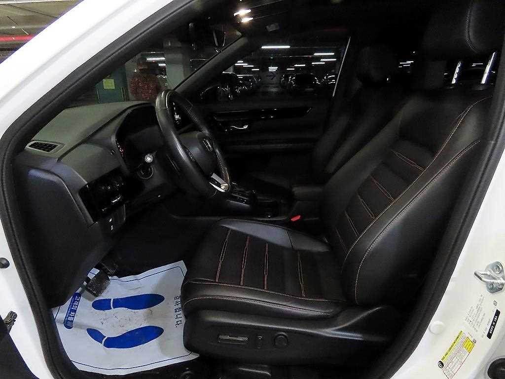 혼다 CR-V CR-V 6세대 2.0 하이브리드 투어링 2WD 이미지 6
