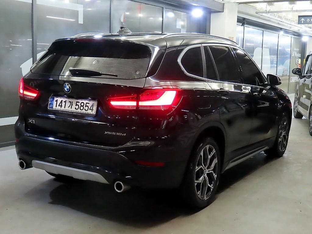 BMW X1 X1 (F48) xDrive 18d xLine 이미지 4