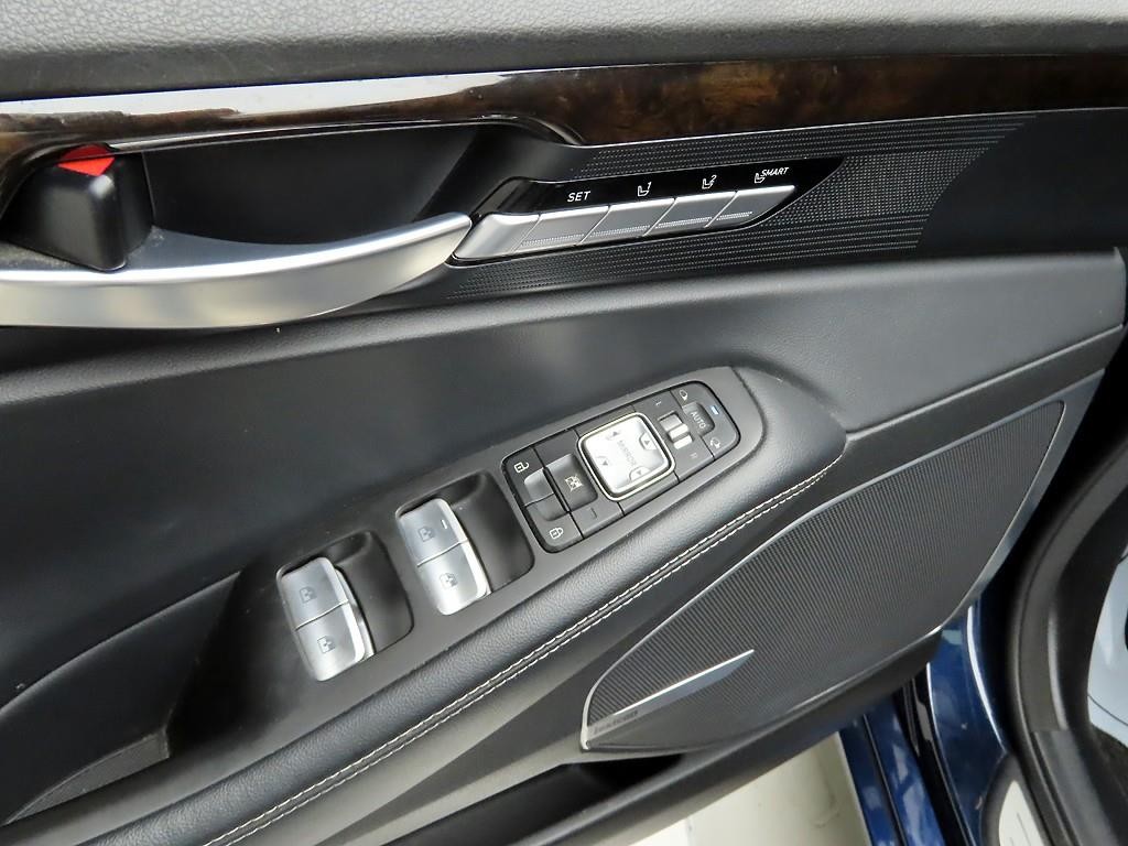 제네시스 G90 3.8 GDI AWD 럭셔리 이미지 11