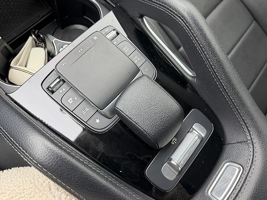 벤츠 GLE 클래스 GLE 클래스 W167 GLE 300d 4MATIC 이미지 16