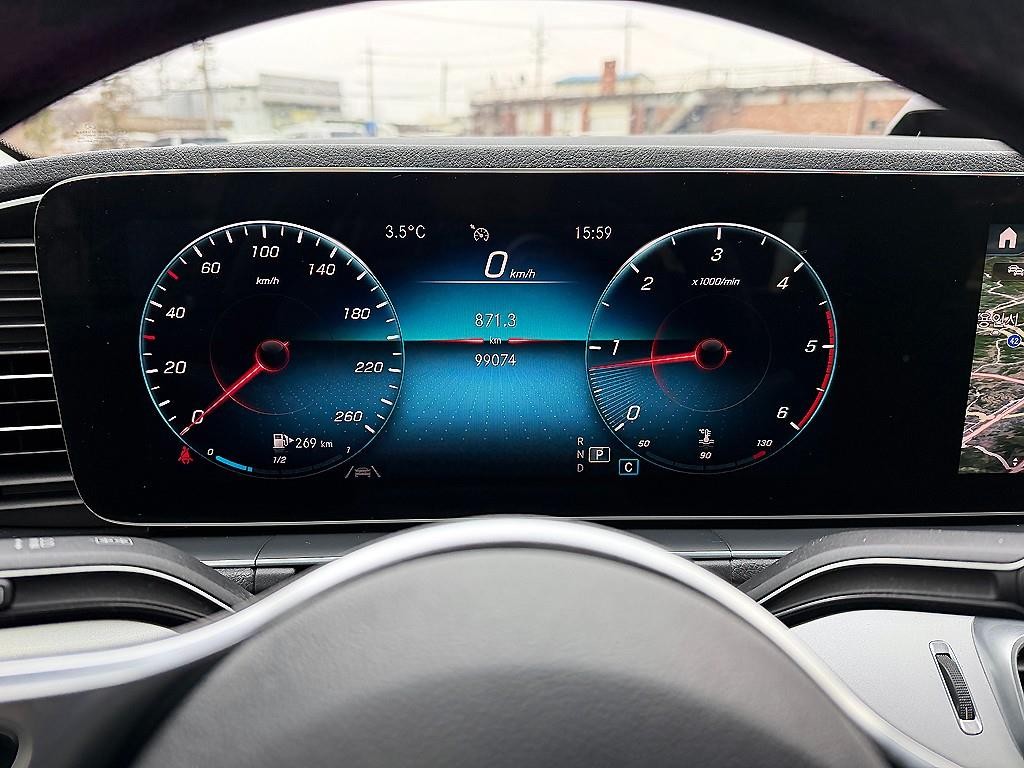 벤츠 GLE 클래스 GLE 클래스 W167 GLE 300d 4MATIC 이미지 9