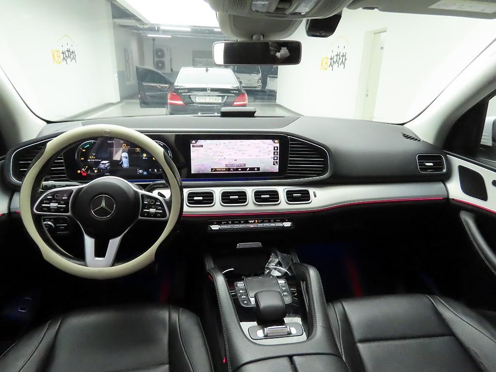 벤츠 GLE 클래스 GLE 클래스 W167 GLE 300d 4MATIC 이미지 6