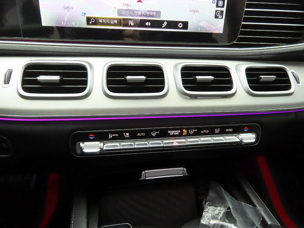 벤츠 GLE 클래스 GLE 클래스 W167 GLE 300d 4MATIC 이미지 9