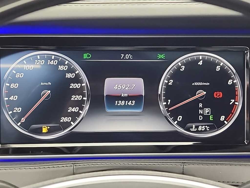 벤츠 S 클래스 S클래스-W222 마이바흐 S 500 4MATIC 이미지 6