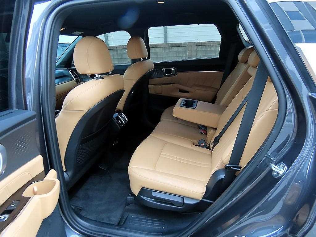 기아 쏘렌토 쏘렌토 4세대(MQ4) 가솔린 2.5T 2WD 트렌디 이미지 6