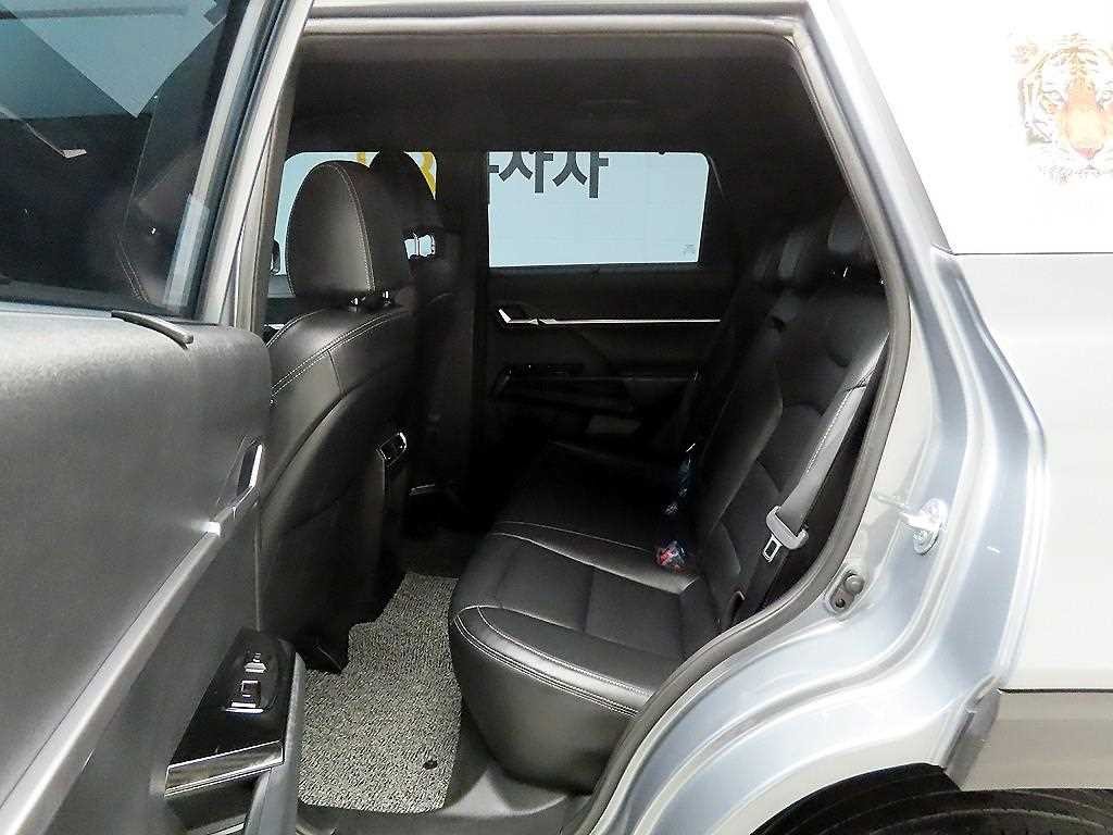 KG모빌리티(쌍용) 토레스 1.5 GDI-T 2WD T7 이미지 14