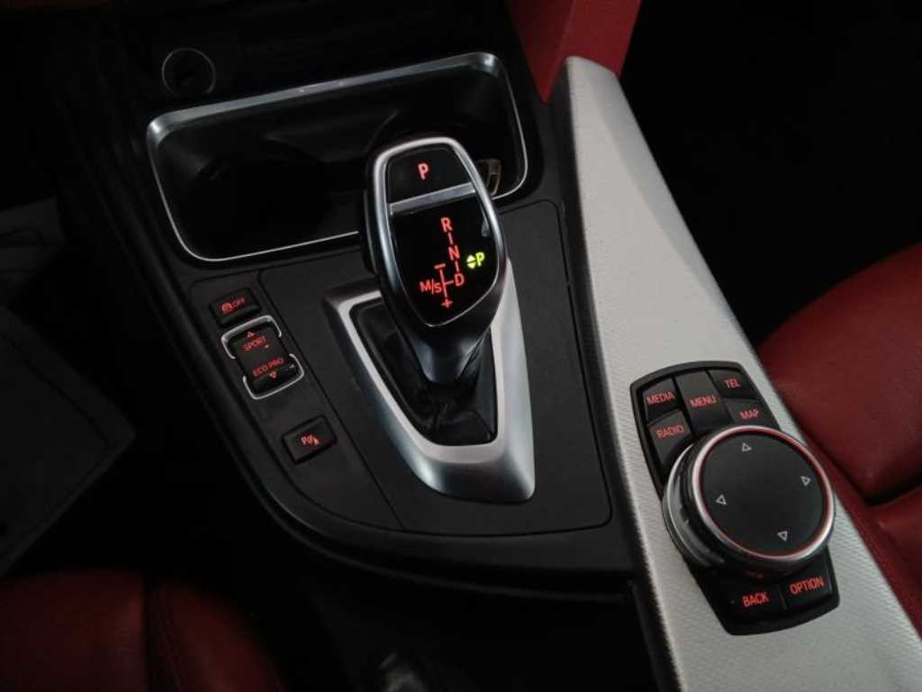 BMW 4시리즈 4시리즈 (F32) 420d xDRIVE 쿠페 M 스포츠 이미지 13