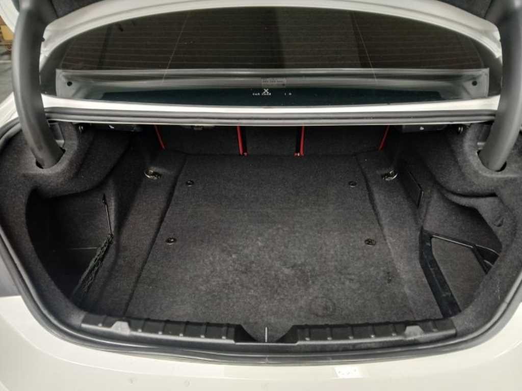 BMW 4시리즈 4시리즈 (F32) 420d xDRIVE 쿠페 M 스포츠 이미지 18