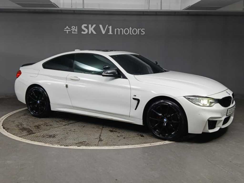 BMW 4시리즈 4시리즈 (F32) 420d xDRIVE 쿠페 M 스포츠 이미지 3