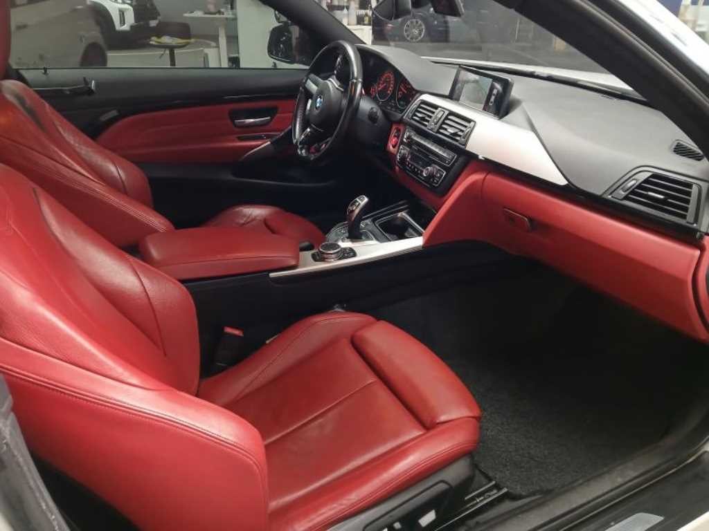 BMW 4시리즈 4시리즈 (F32) 420d xDRIVE 쿠페 M 스포츠 이미지 7