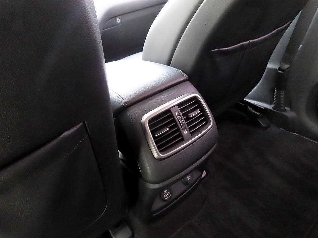 기아 쏘렌토 올 뉴 쏘렌토 디젤 2WD 2.0 프레스티지 이미지 17