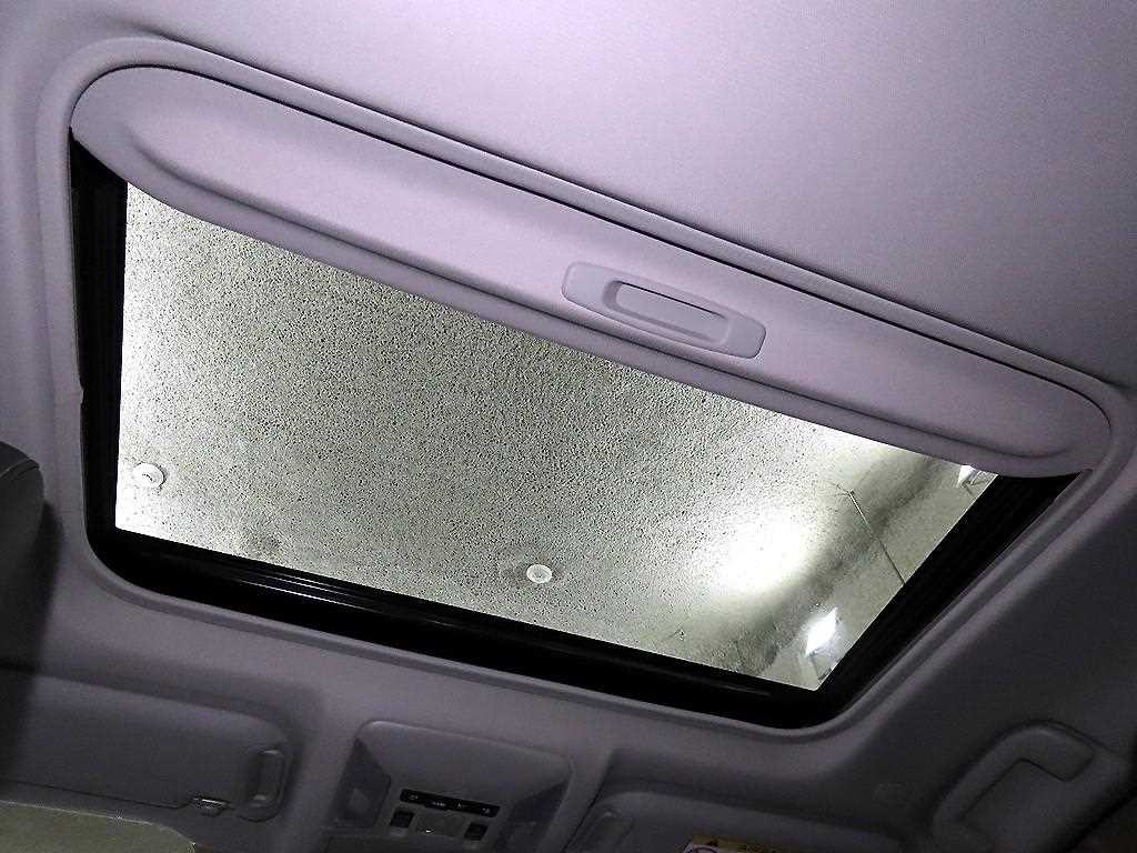 토요타 라브4 RAV4(5세대) 2.5 4WD 하이브리드 LTD 이미지 16