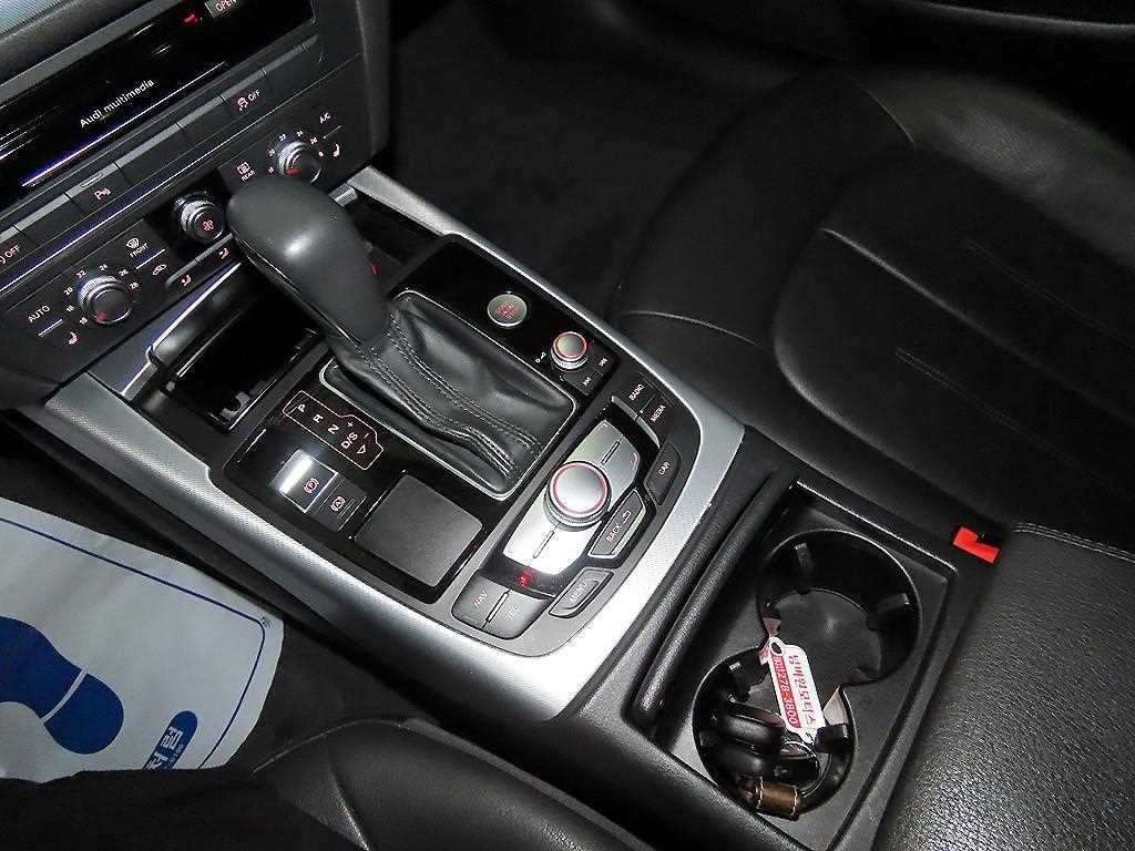아우디 A6 뉴A6 40 TFSI 기본형 이미지 12