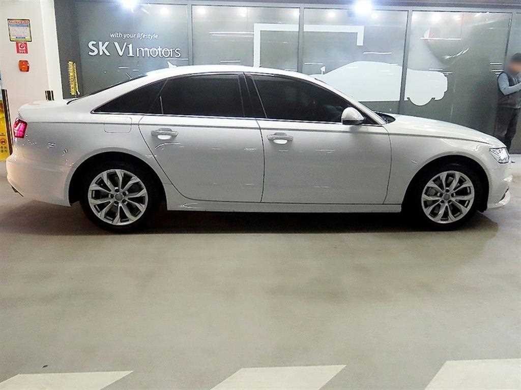 아우디 A6 뉴A6 40 TFSI 기본형 이미지 3
