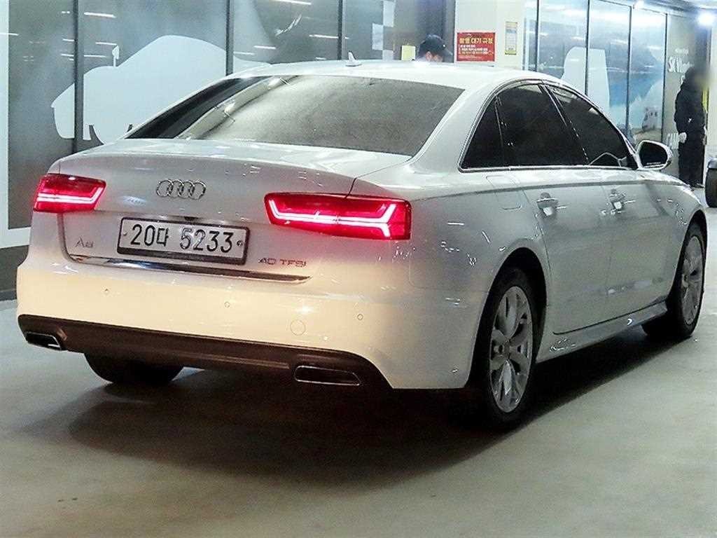 아우디 A6 뉴A6 40 TFSI 기본형 이미지 4