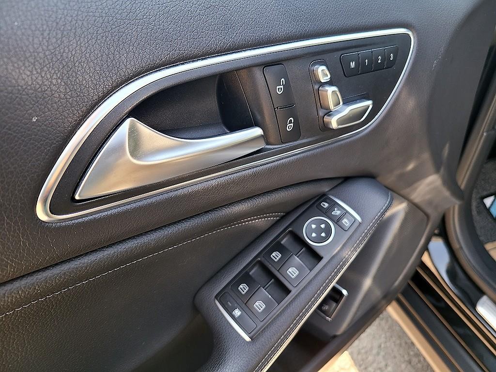 벤츠 GLA 클래스 GLA클래스 X156 GLA220 이미지 11