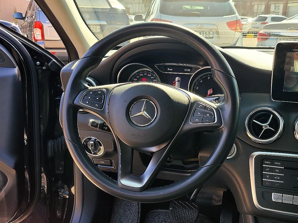 벤츠 GLA 클래스 GLA클래스 X156 GLA220 이미지 8