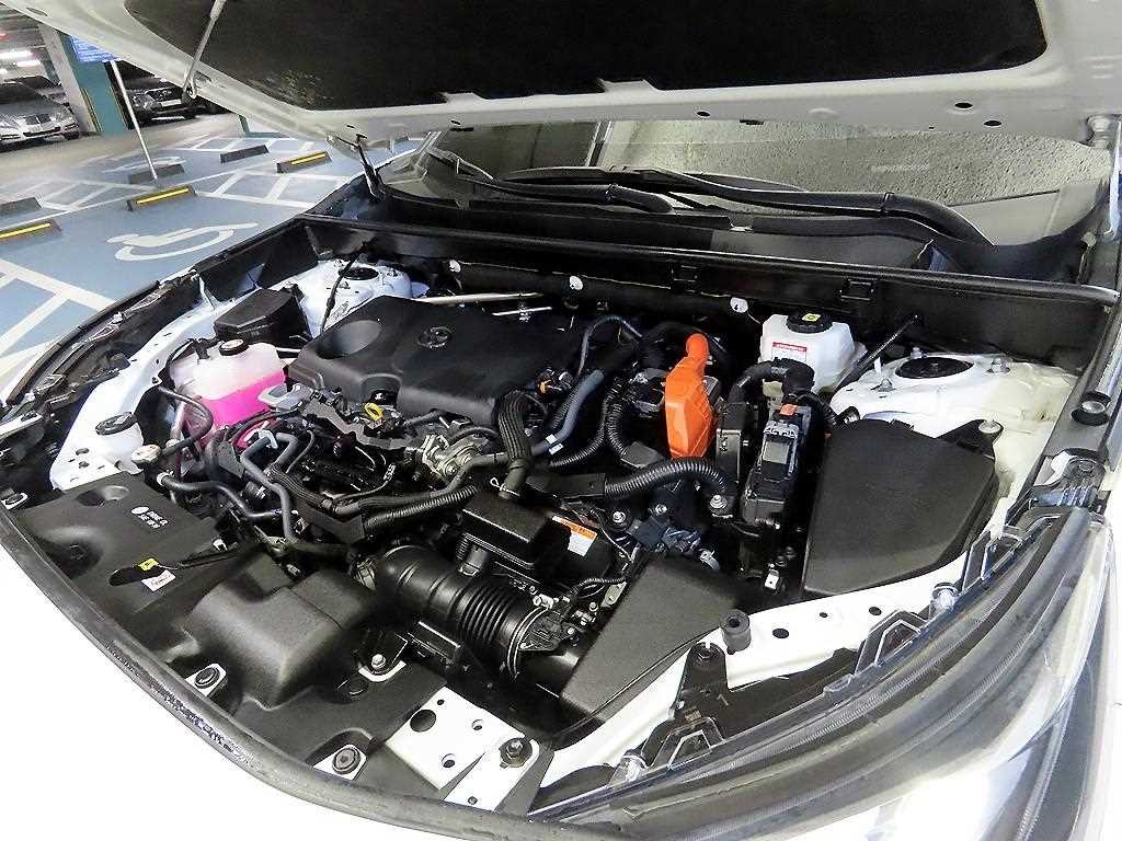 토요타 라브4 RAV4(5세대) 2.5 4WD 하이브리드 LTD 이미지 19