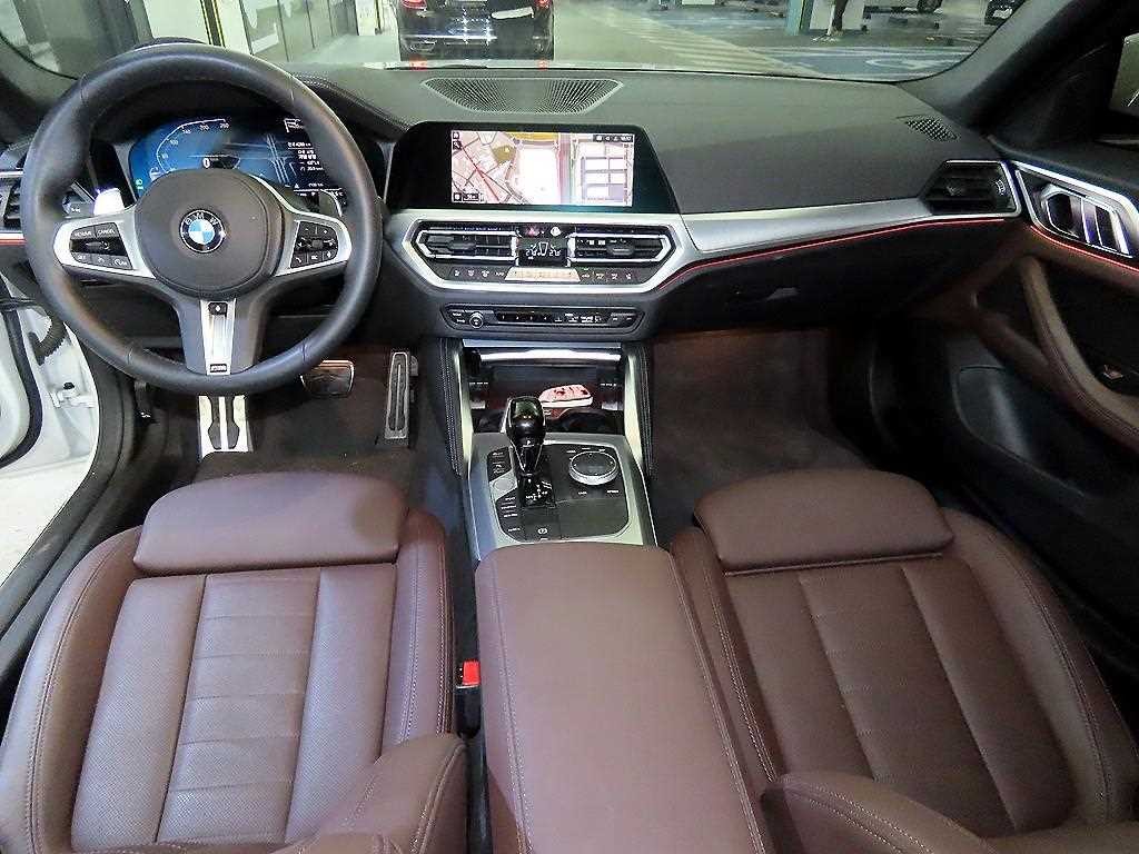 BMW 4시리즈 4시리즈 (G22) 420i 그란쿠페 M 스포츠 이미지 10