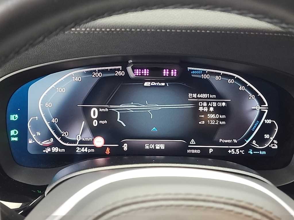 BMW 5시리즈 5시리즈 (G30) 530e M 스포츠 이미지 6