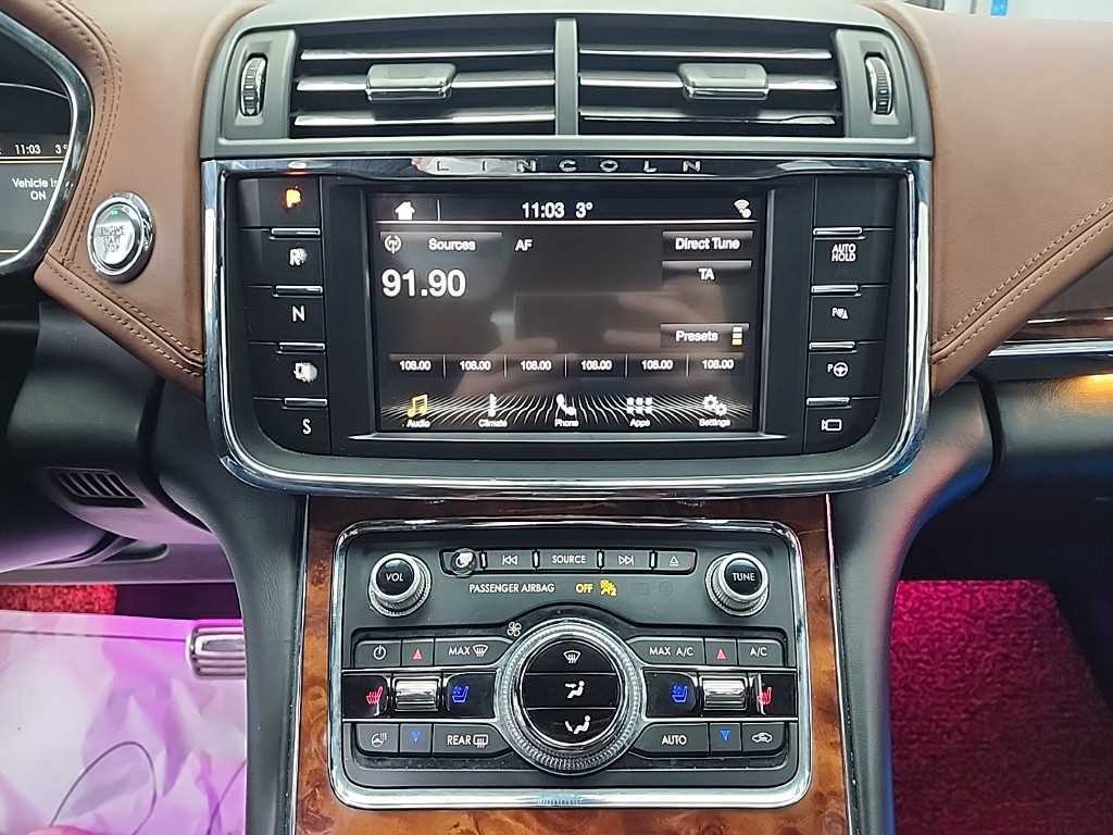 링컨 컨티넨탈 컨티넨탈 10세대 3.0 AWD 프레지덴셜 이미지 10
