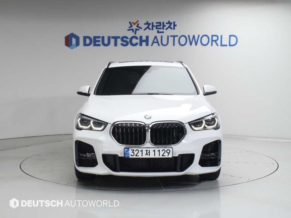 BMW X1 X1 (F48) xDrive 20i M 스포츠 이미지 3