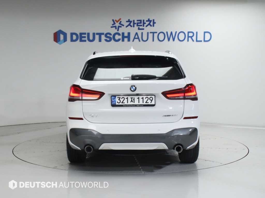 BMW X1 X1 (F48) xDrive 20i M 스포츠 이미지 4