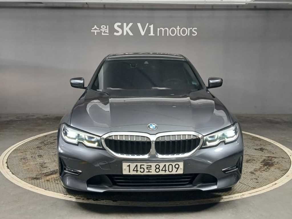 BMW 3시리즈 3시리즈 (G20) 320i M 스포츠 이미지 1
